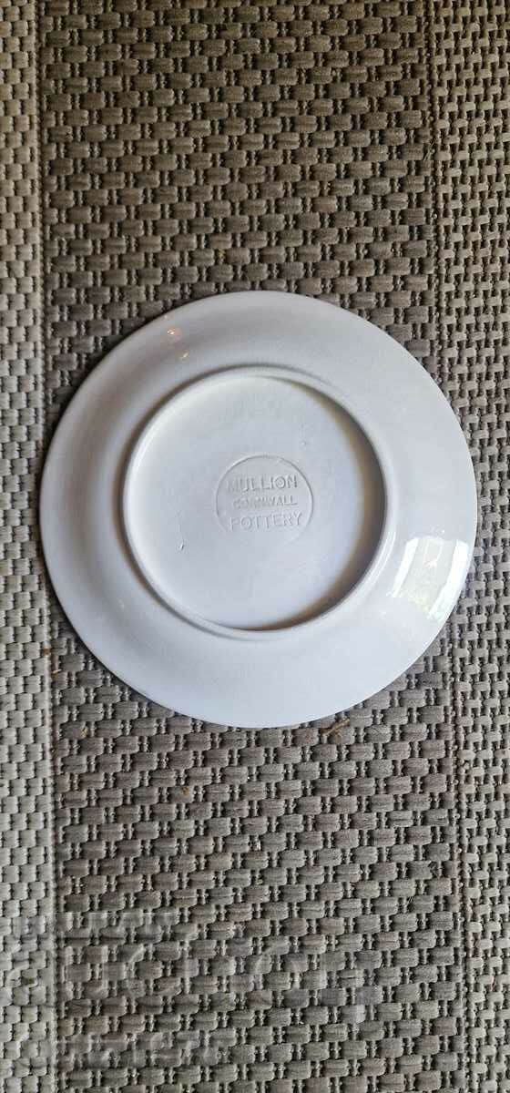 Vintage painted children's plate, signature, seal. - 5 Vintage painted children's plate, signature, seal. - 5