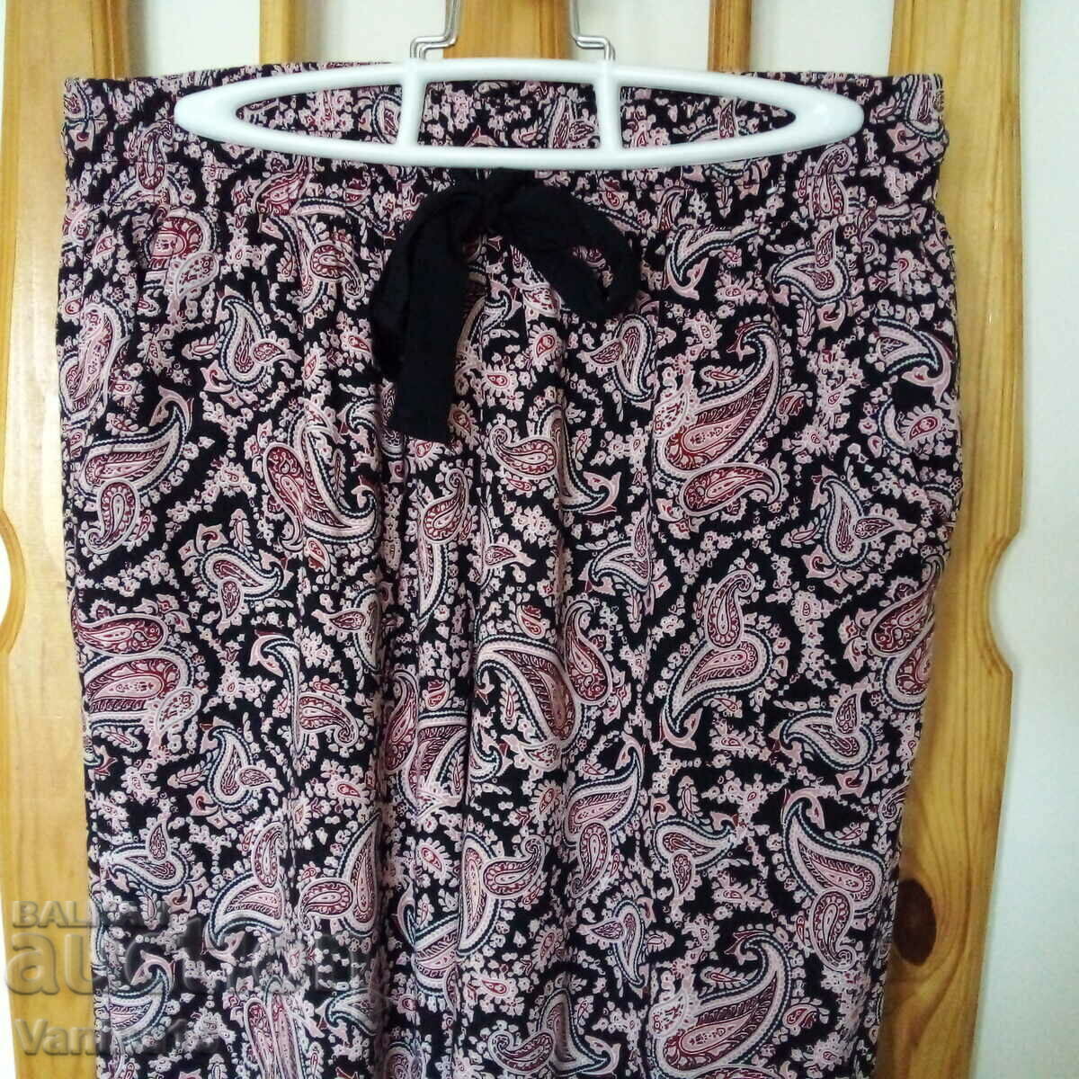 Primark Imported Women's Summer Trousers, M with price 25.00 BGN | € 12.78