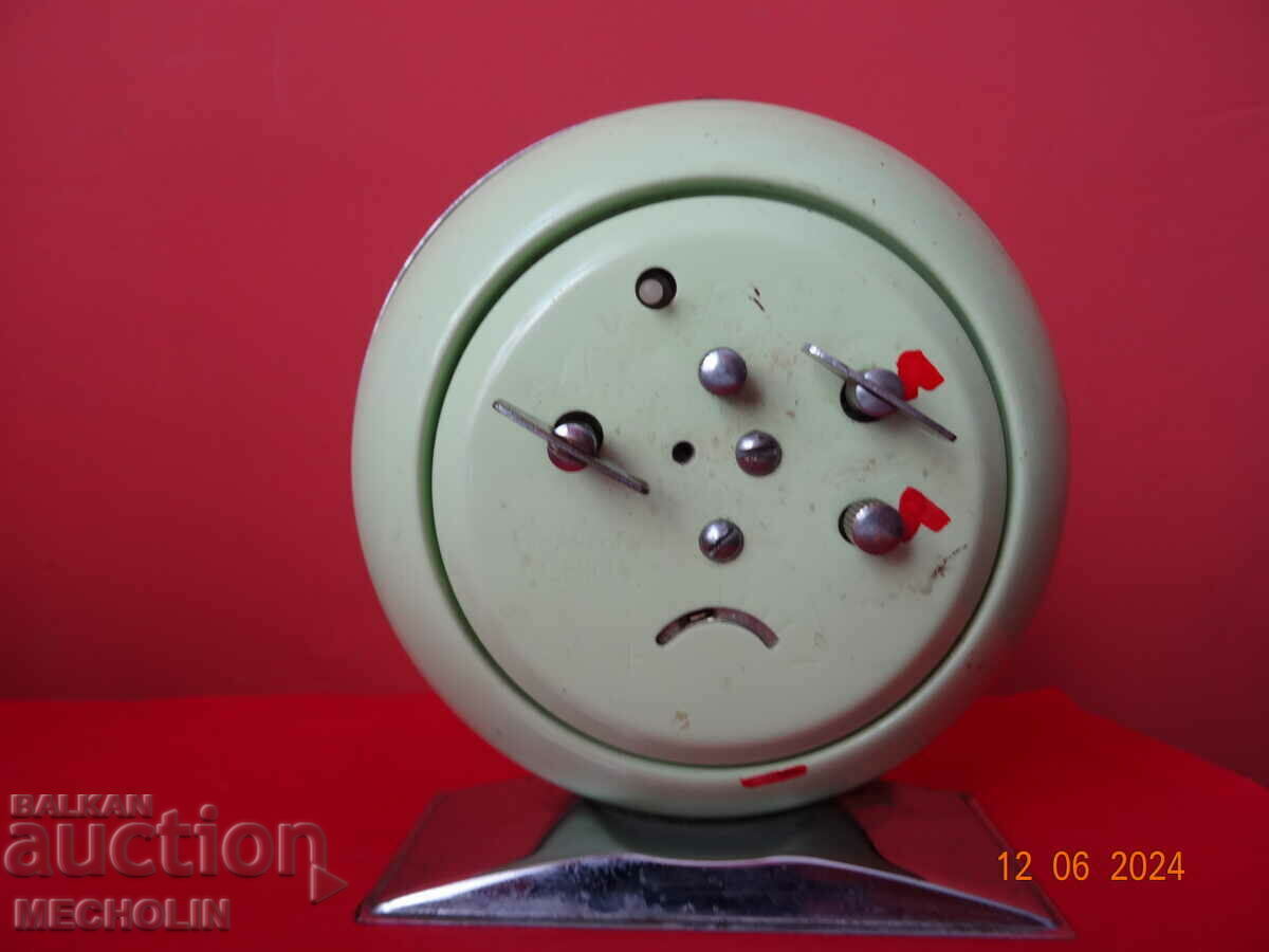 COLLECTIBLE CHINESE ALARM CLOCK 2 D PANDA 7 - 5 COLLECTIBLE CHINESE ALARM CLOCK 2 D PANDA 7 - 5