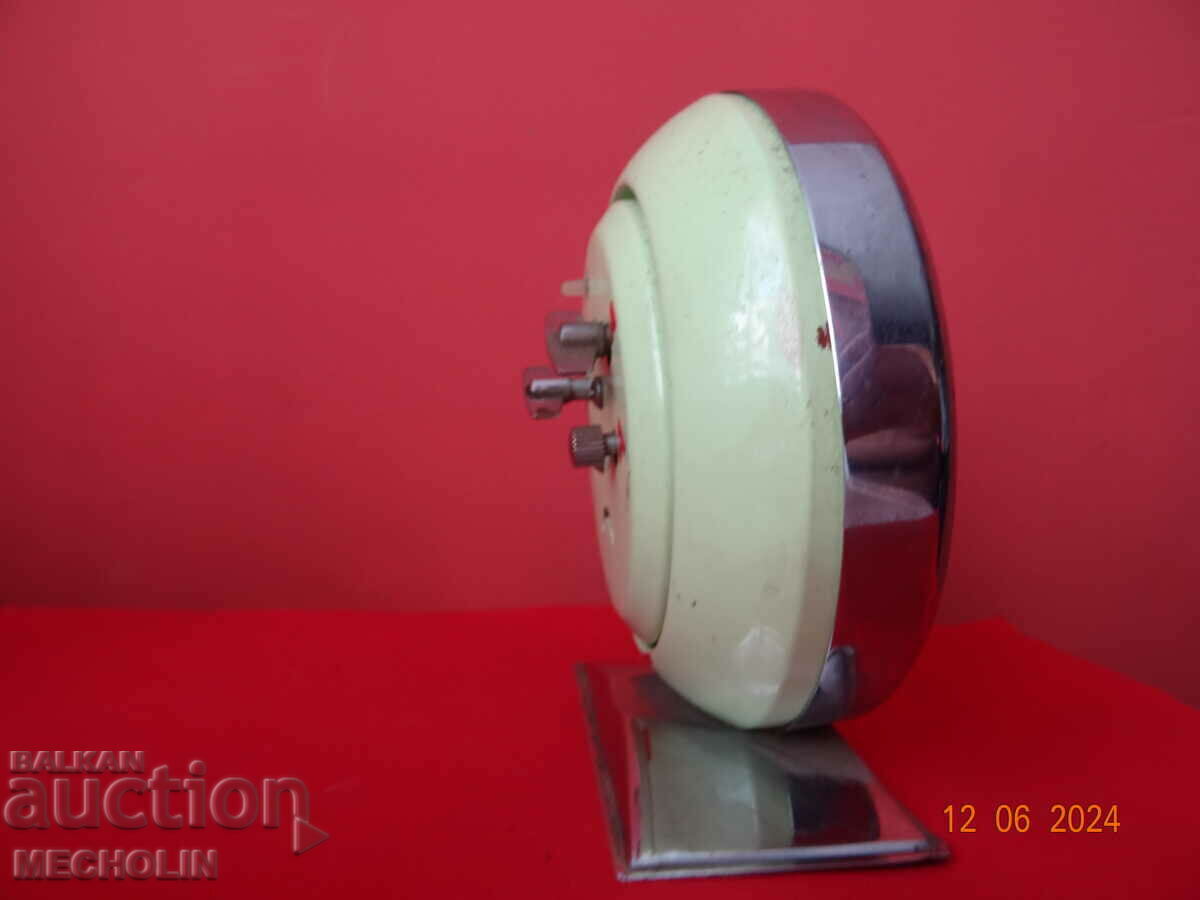 COLLECTIBLE CHINESE ALARM CLOCK 2 D PANDA 7 - 6 COLLECTIBLE CHINESE ALARM CLOCK 2 D PANDA 7 - 6