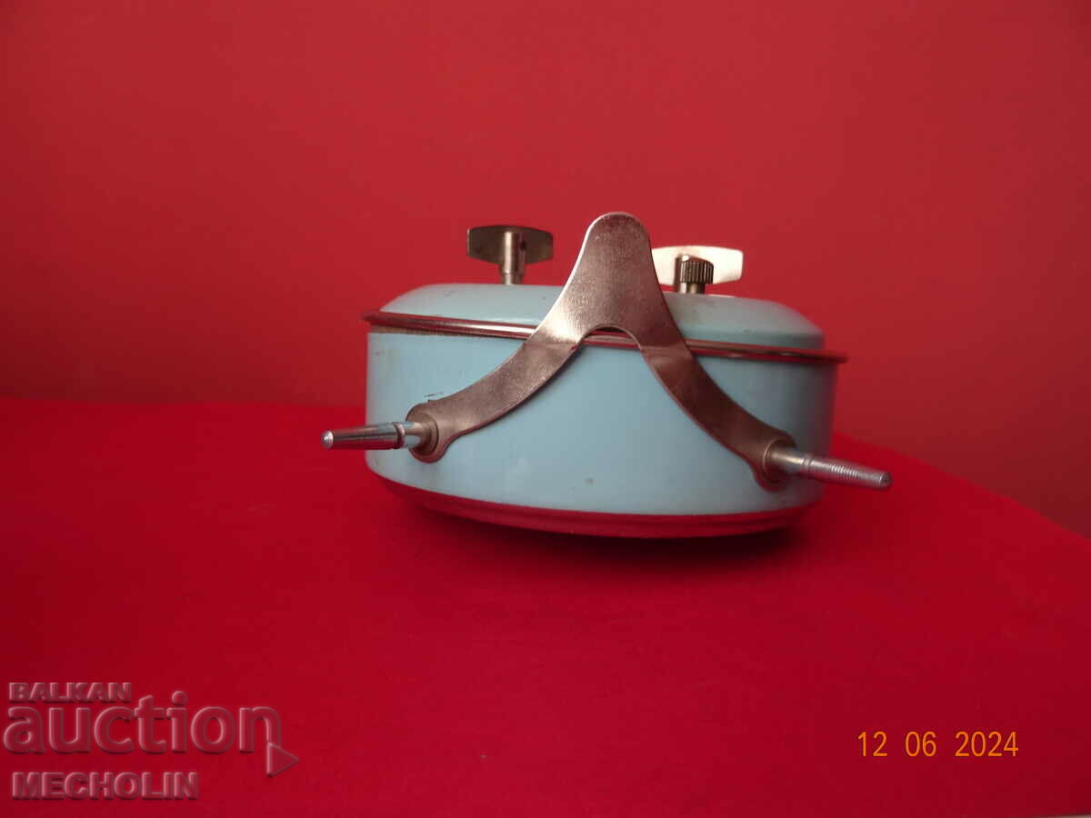 COLLECTIBLE CHINESE ALARM CLOCK 2 D HERO FISHERMAN CAT - 7