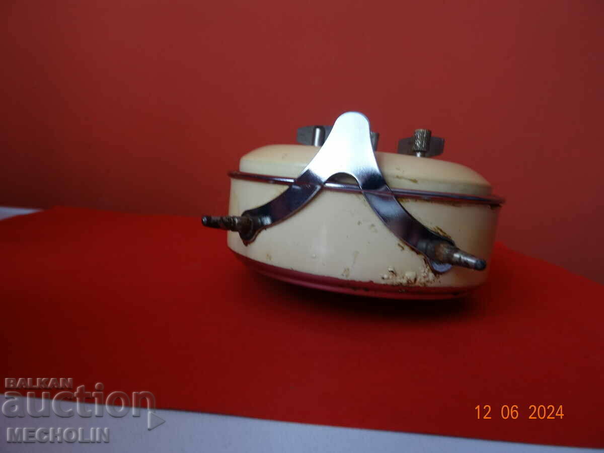 COLLECTIBLE CHINESE ALARM CLOCK 2D PUPPY PARACHUTE HERO - 7 COLLECTIBLE CHINESE ALARM CLOCK 2D PUPPY PARACHUTE HERO - 7