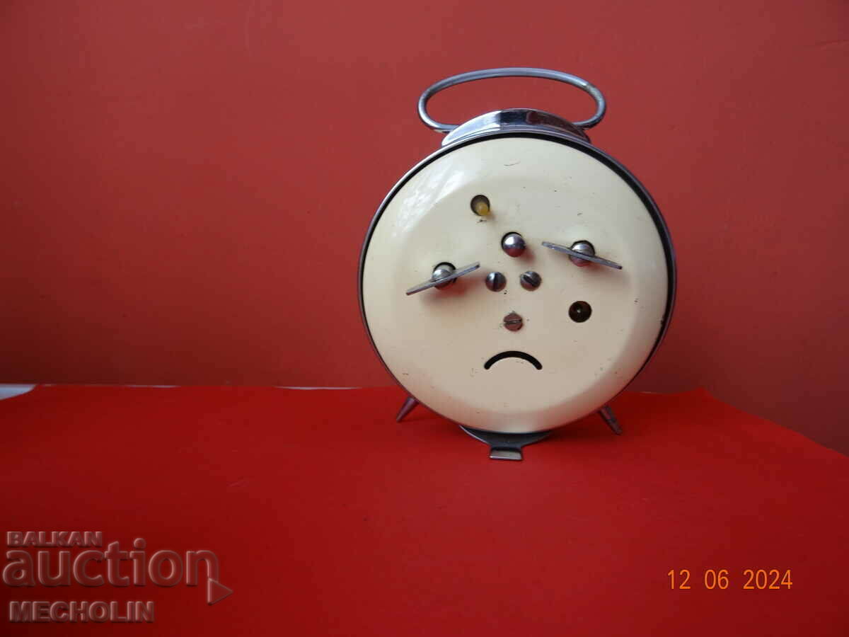 Delivery of COLLECTIBLE CHINESE ALARM CLOCK 2D SPACE ROCKET 7 Delivery of COLLECTIBLE CHINESE ALARM CLOCK 2D SPACE ROCKET 7