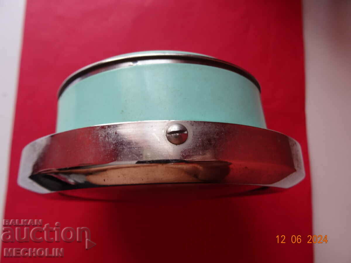 Auction  COLLECTIBLE CHINESE ALARM CLOCK SPACE DIAMOND