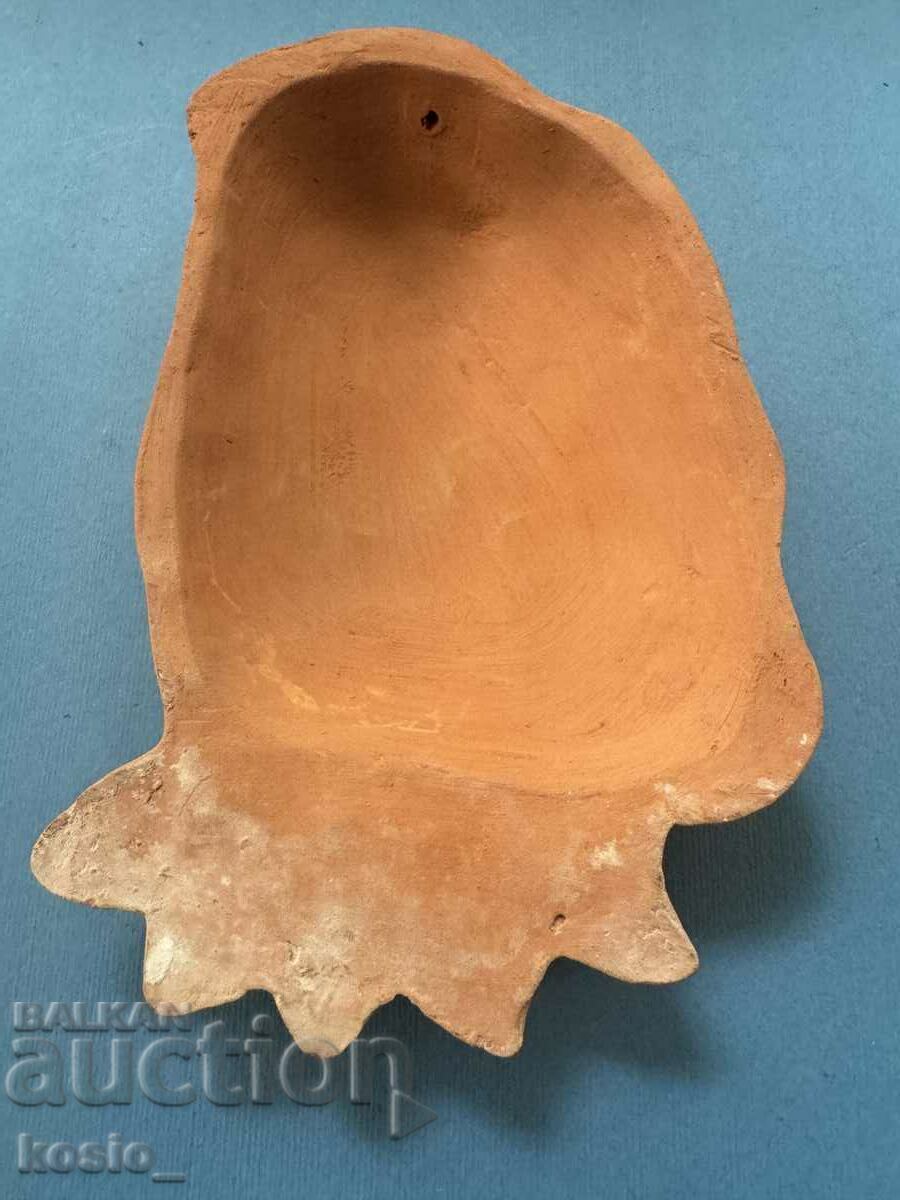 Ceramic wall mask from around 1930 with price 30.00 BGN | € 15.34 Ceramic wall mask from around 1930 with price 30.00 BGN | € 15.34