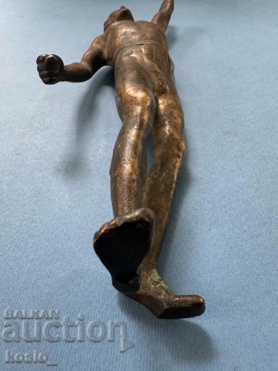 Bronze sculpture of an Olympian - 6 Bronze sculpture of an Olympian - 6