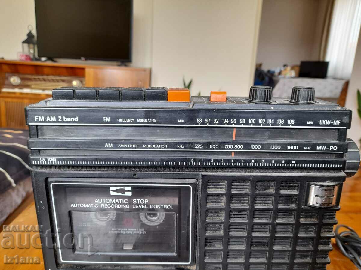 Old Silver radio cassette player with price 75.00 BGN | € 38.35 Old Silver radio cassette player with price 75.00 BGN | € 38.35