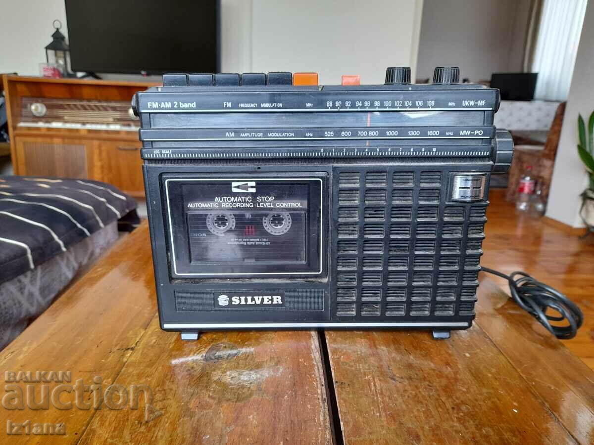 Old Silver radio cassette player
