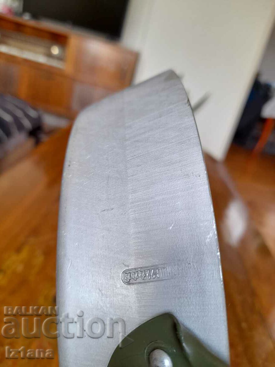 Old aluminum pan - 5 Old aluminum pan - 5