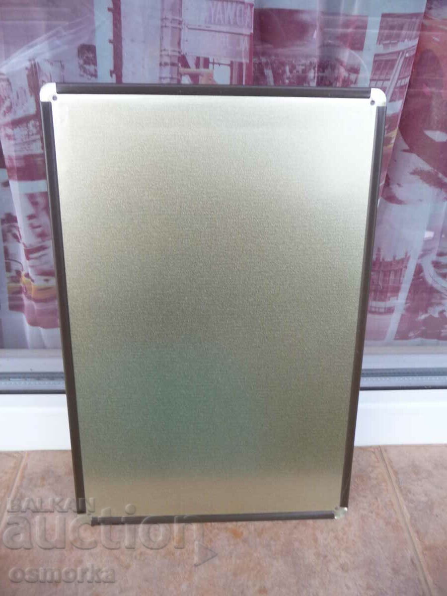 Licitație Mesaj de inscripție cu plăcuță metalică Nu pot zâmbi bufniță