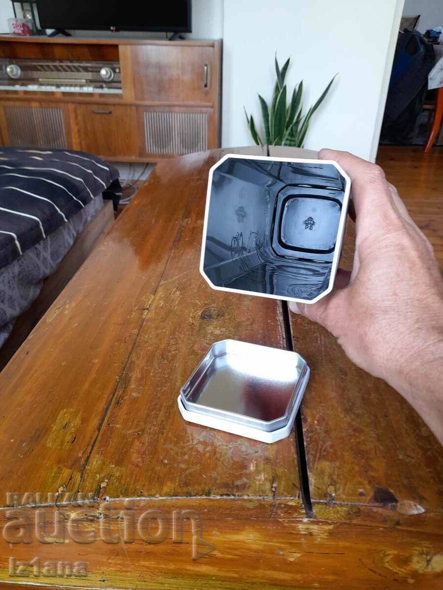 An old Johnnie Walker can - 6