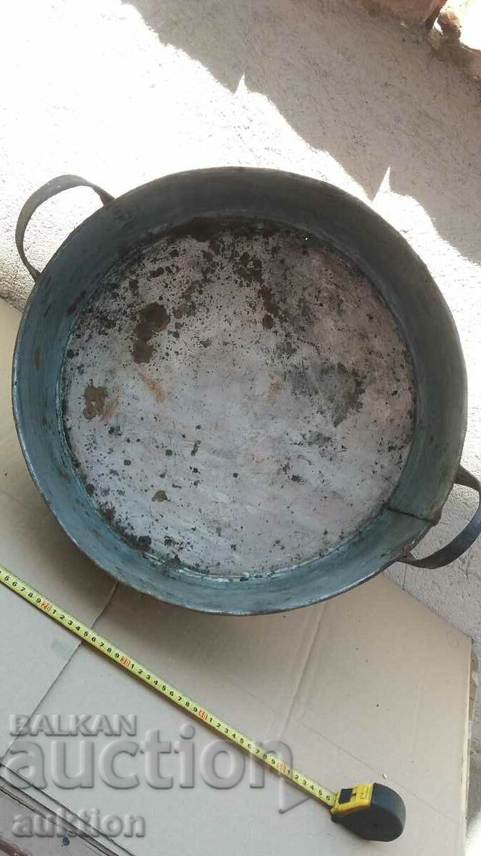 Old massive tray for lambs, lutenitsa, etc. with price 15.99 BGN | € 8.18 Old massive tray for lambs, lutenitsa, etc. with price 15.99 BGN | € 8.18