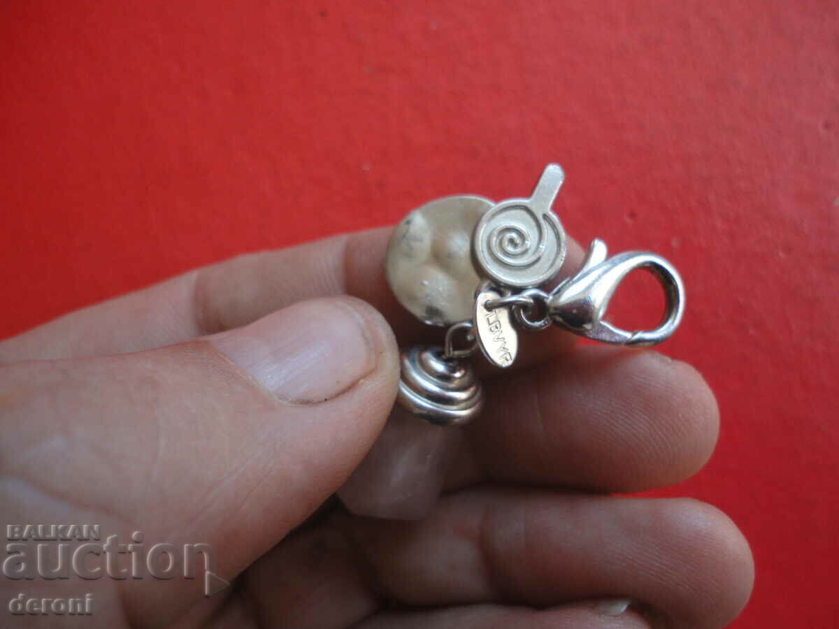 Auction Awesome rose quartz talisman pendant Auction Awesome rose quartz talisman pendant