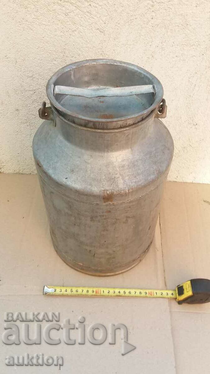 Auction MASSIVE FORGED GUM - FOR MILK AND LIQUID Auction MASSIVE FORGED GUM - FOR MILK AND LIQUID