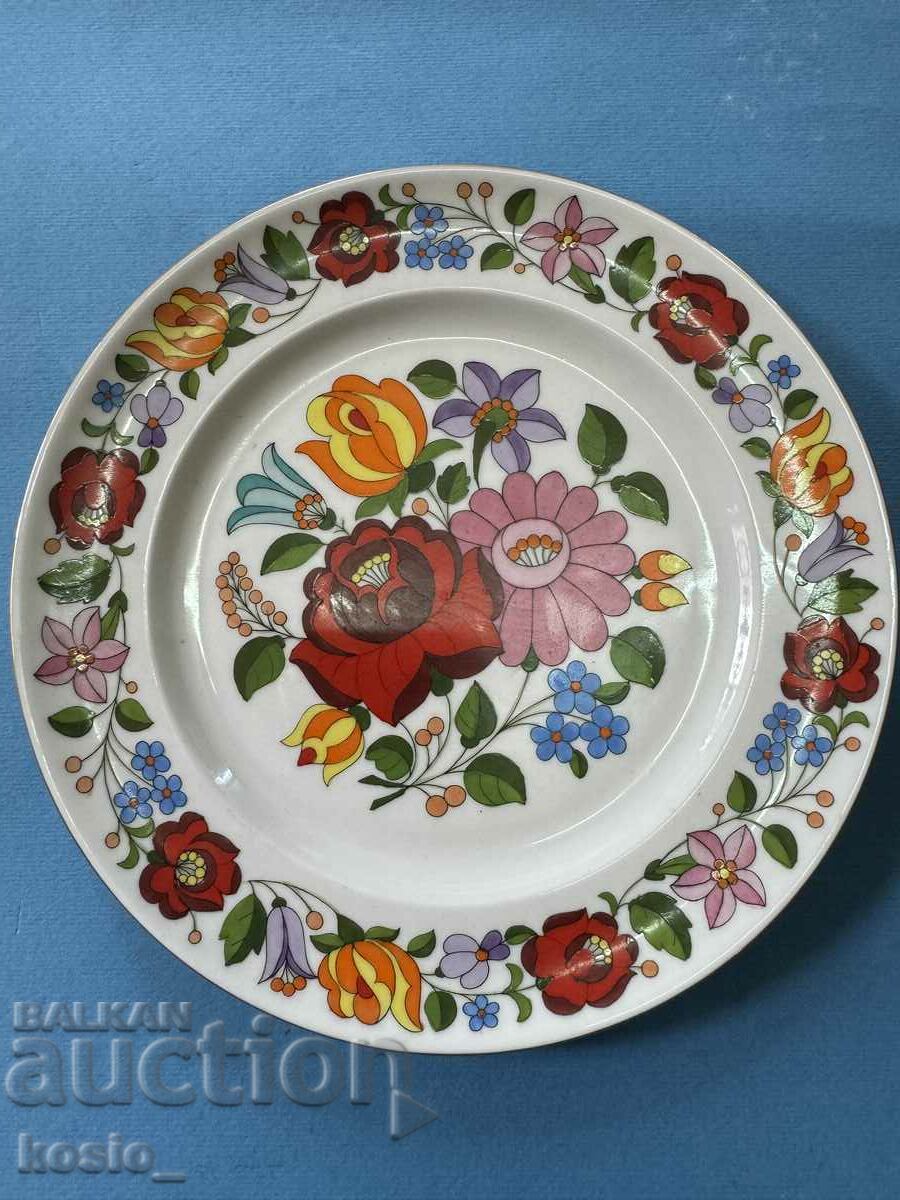 Hungarian porcelain wall plate