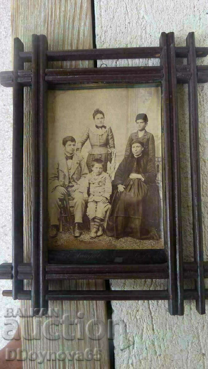 Toma Hitrov - family photo at 140 years old