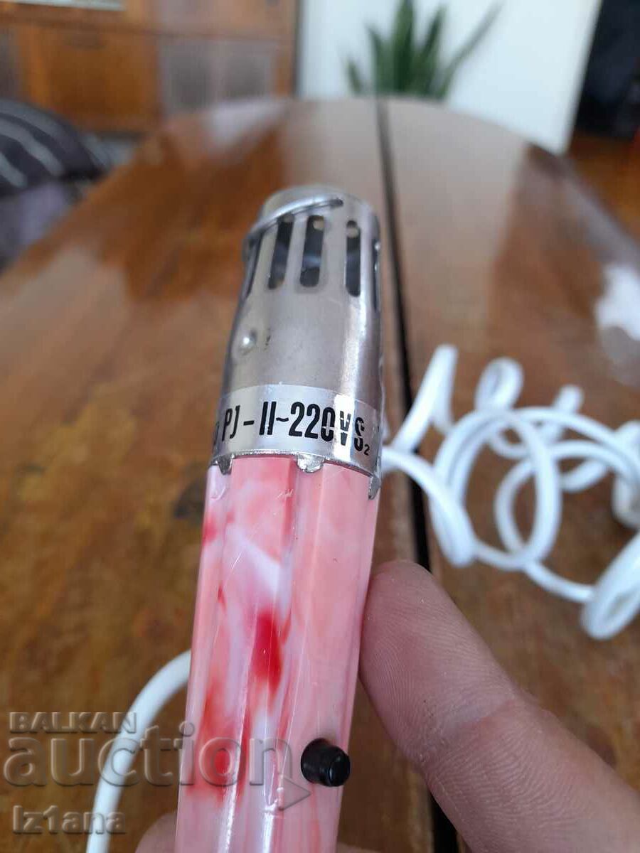 Delivery of Old stove lighter