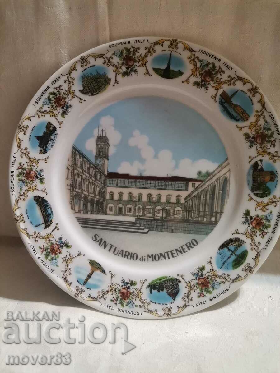 Porcelain plate. Italy "BAVARIA" made. Souvenir