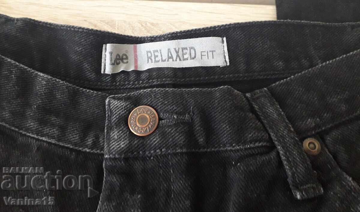 Delivery of Lee New American Black Jeans