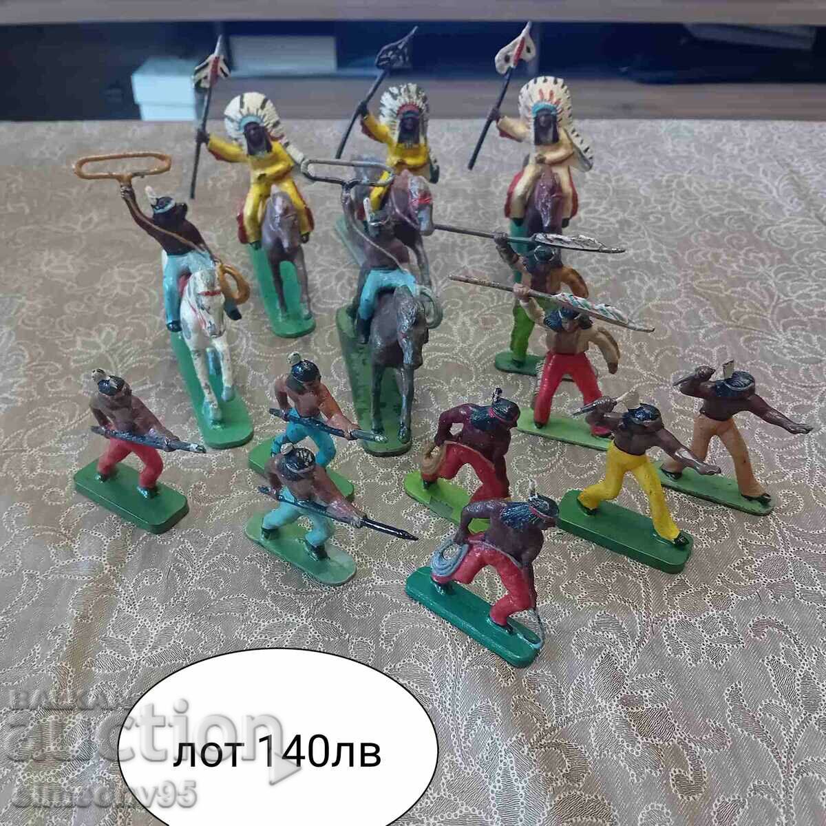 Lot of old figures soldiers knights cowboys Indians sailors