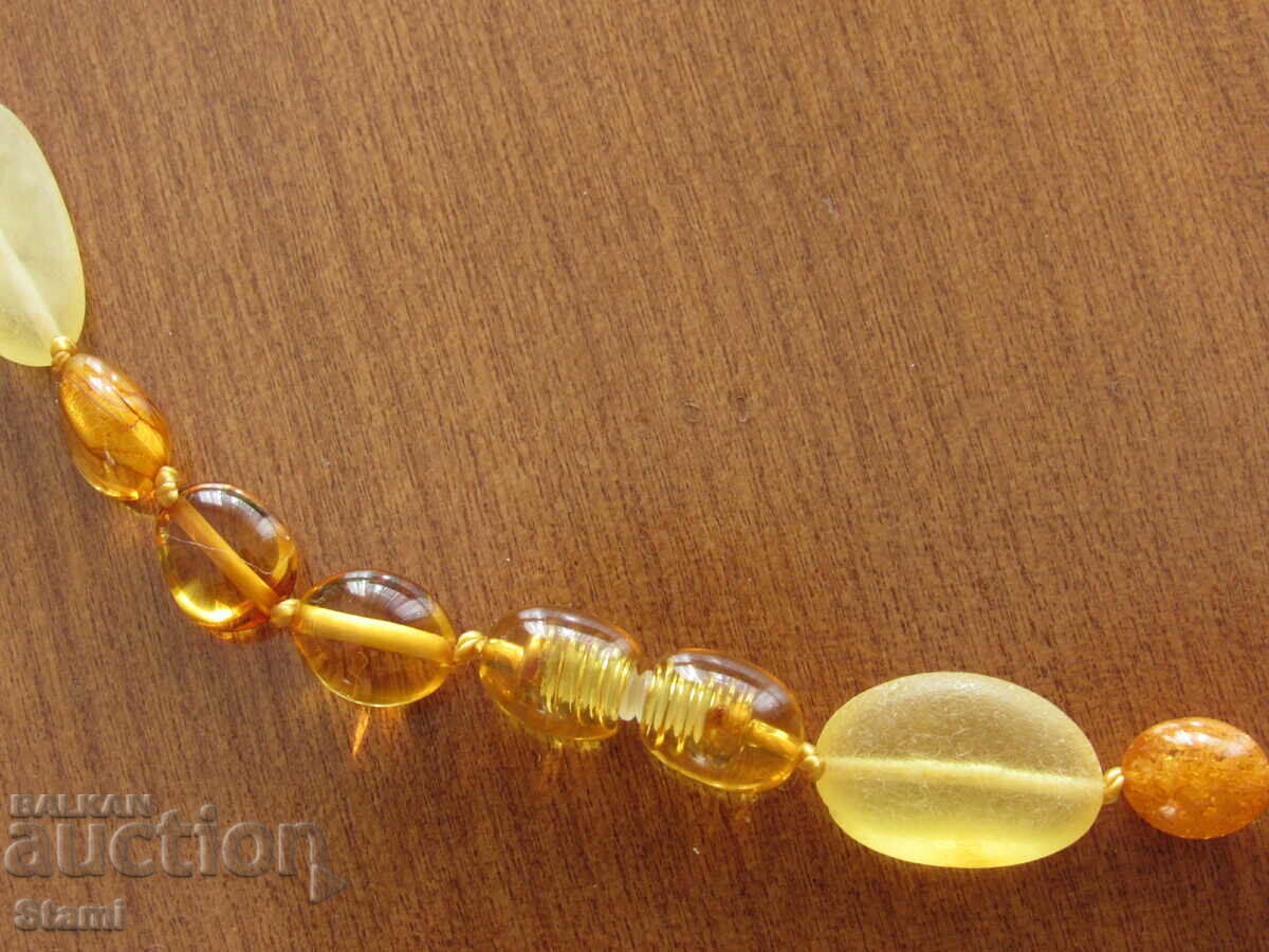 Auction Women's circle necklace made of premium Baltic amber Auction Women's circle necklace made of premium Baltic amber