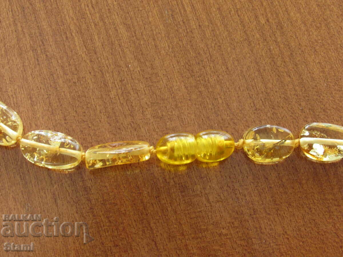 Licitație Colier cerc pentru femei din chihlimbar baltic premium Licitație Colier cerc pentru femei din chihlimbar baltic premium