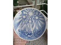 Gustavsberg 1979 porcelain decorative plate