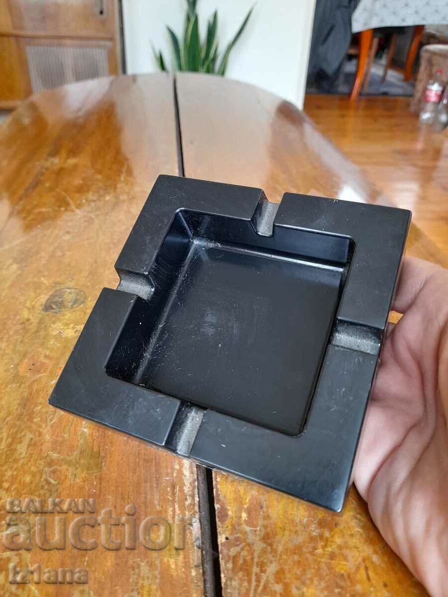 Livrarea scrumieră veche Marlboro