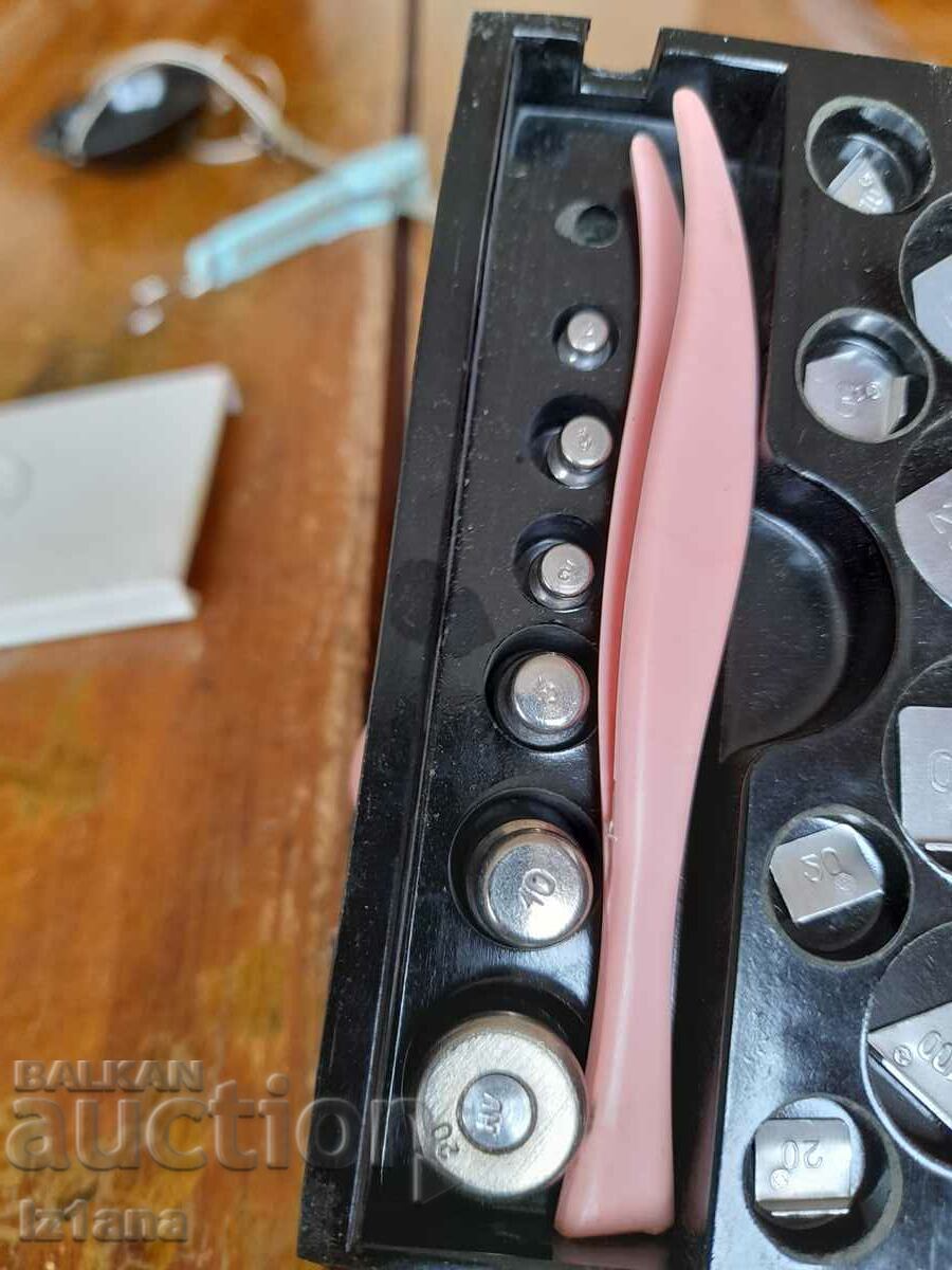 Delivery of Old scale Delivery of Old scale