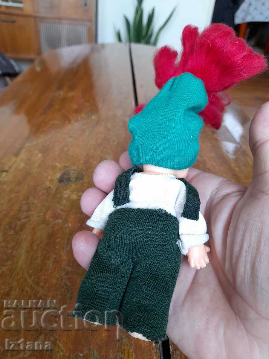 Delivery of Old doll, dwarf Delivery of Old doll, dwarf