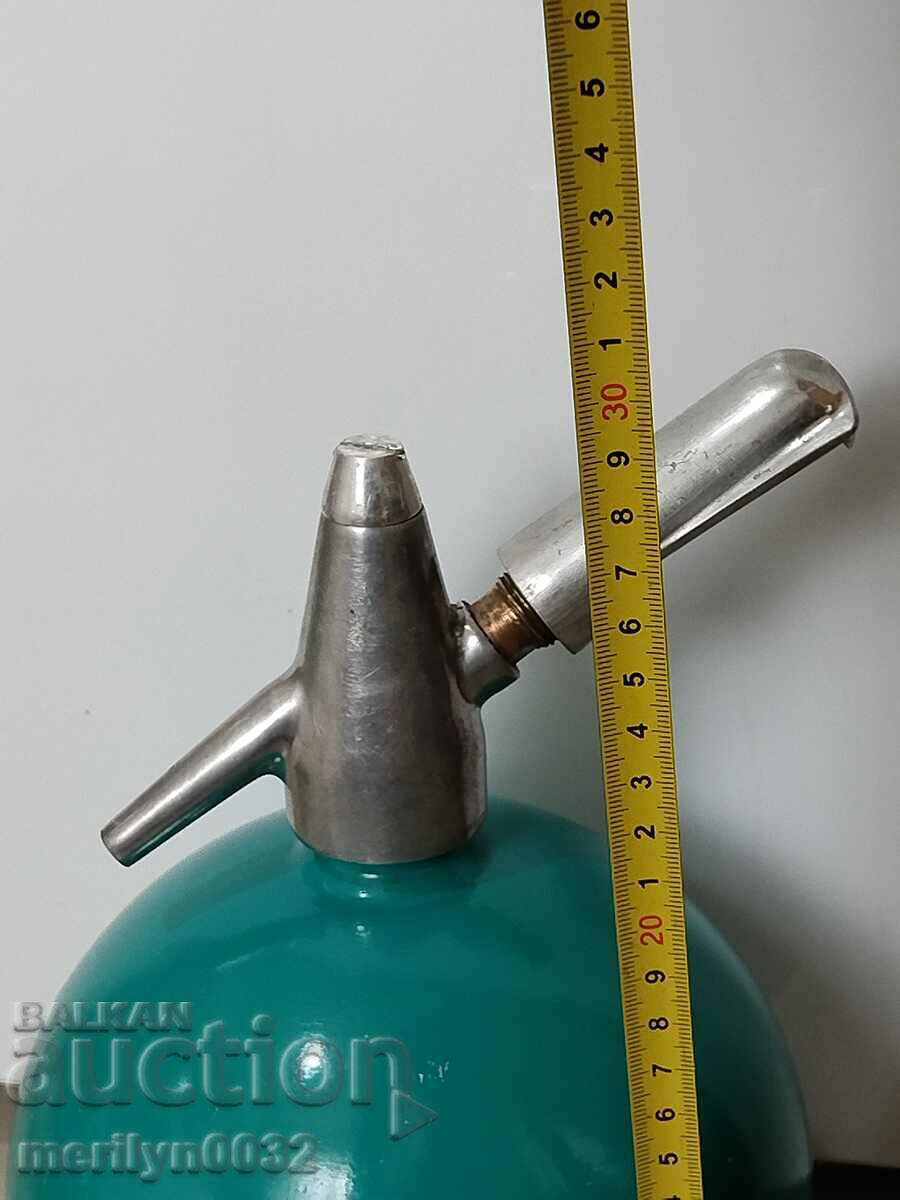 Delivery of Siphon from the Soviet Union soda, carbonated water, sodenche
