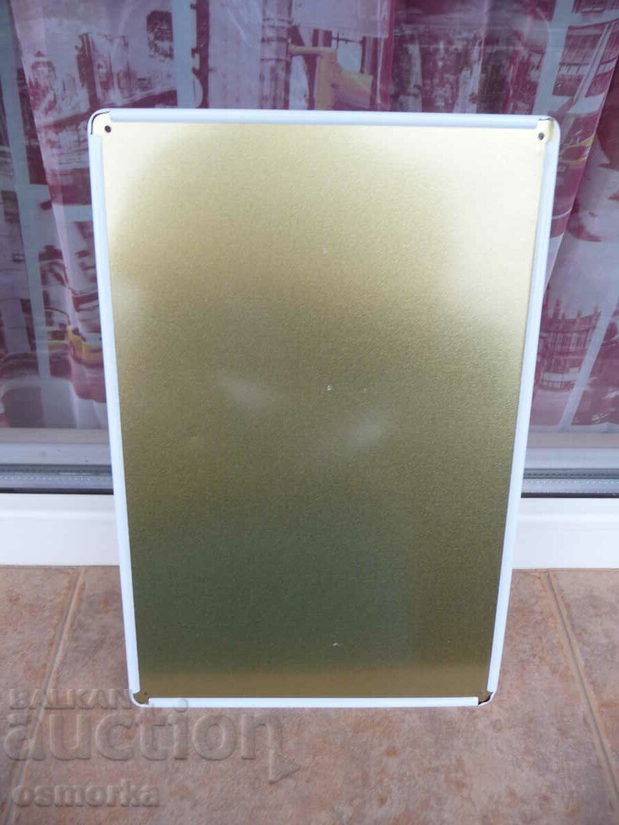 Auction  Metal plate car Oldsmobile GM Cutlass luxury car