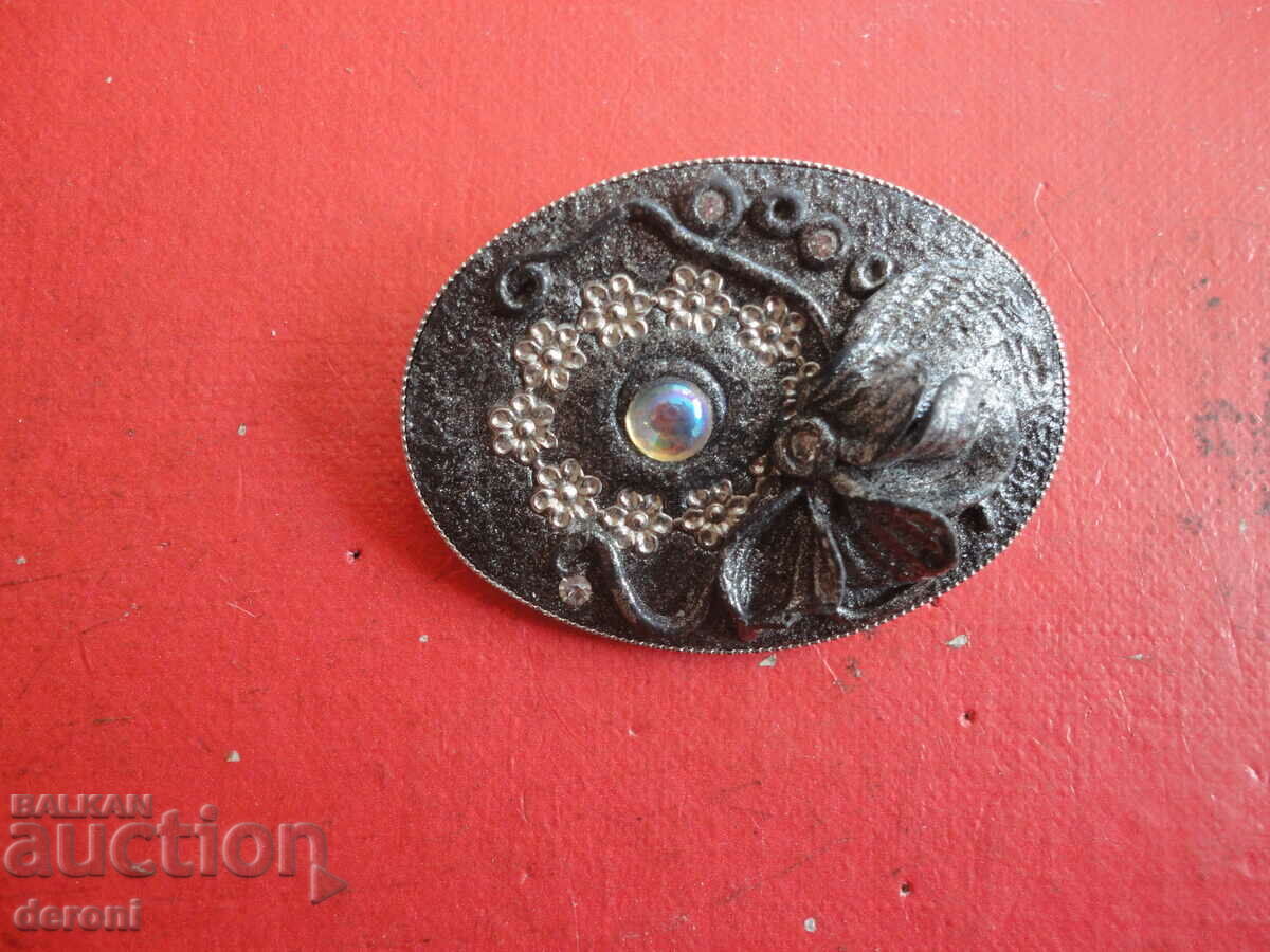 A great brooch - 6 A great brooch - 6