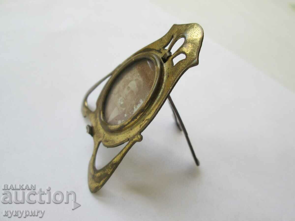 Old small tabletop metal Art Nouveau picture frame - 5 Old small tabletop metal Art Nouveau picture frame - 5