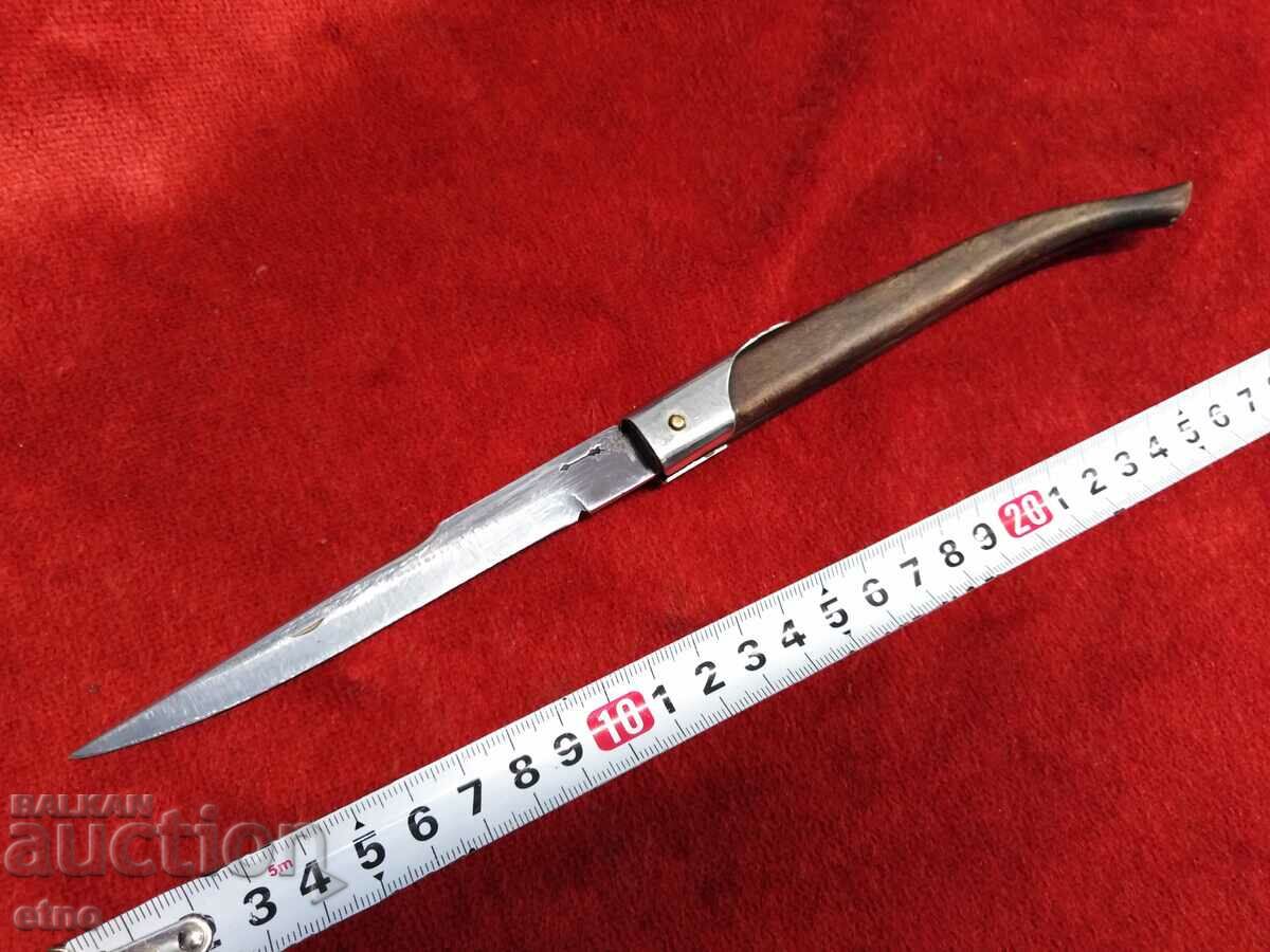 OLD KNIFE WITH ARROW MARK - 7 OLD KNIFE WITH ARROW MARK - 7