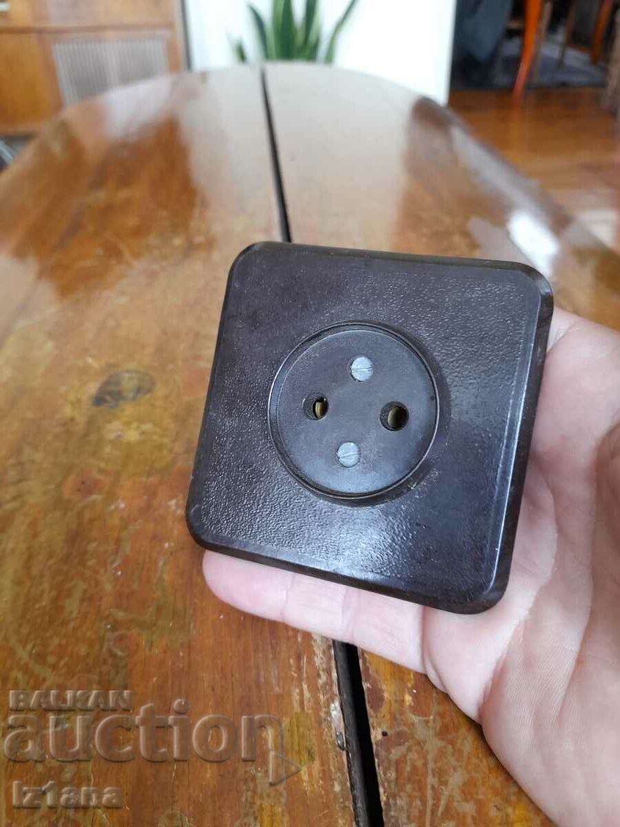 Old electrical outlet with price 13.00 BGN | € 6.65 Old electrical outlet with price 13.00 BGN | € 6.65