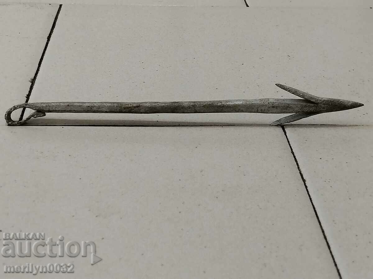 Auction Antique forged hook for hunting foxes changel Auction Antique forged hook for hunting foxes changel