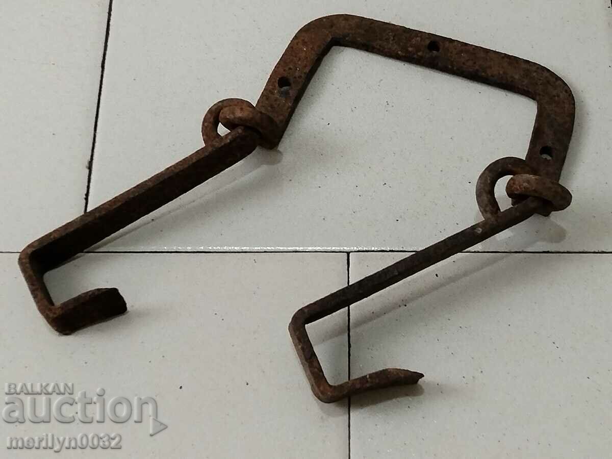 Auction Wrought Iron Wagon Bench Auction Wrought Iron Wagon Bench