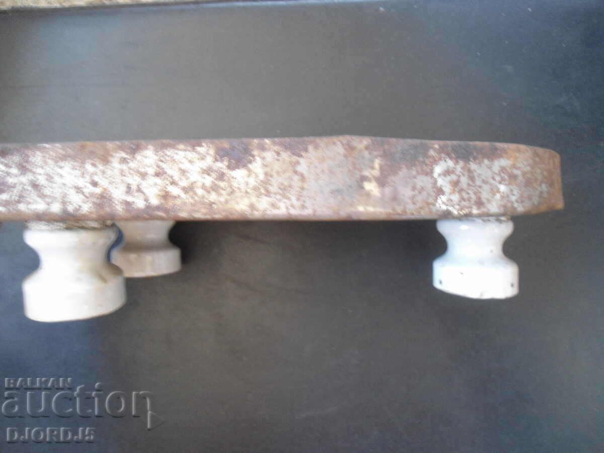 Delivery of Stand for an old iron Delivery of Stand for an old iron