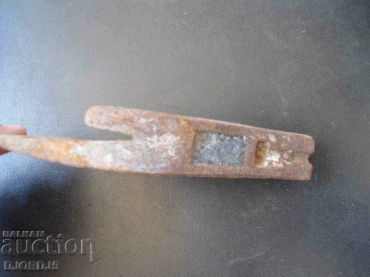 Auction Old specialty hammer, markings Auction Old specialty hammer, markings