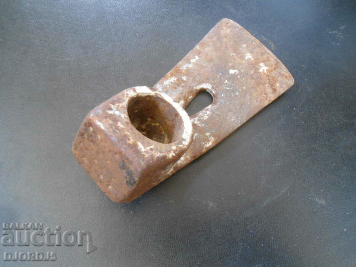 Old Tesla, marking with price 4.00 BGN | € 2.05 Old Tesla, marking with price 4.00 BGN | € 2.05