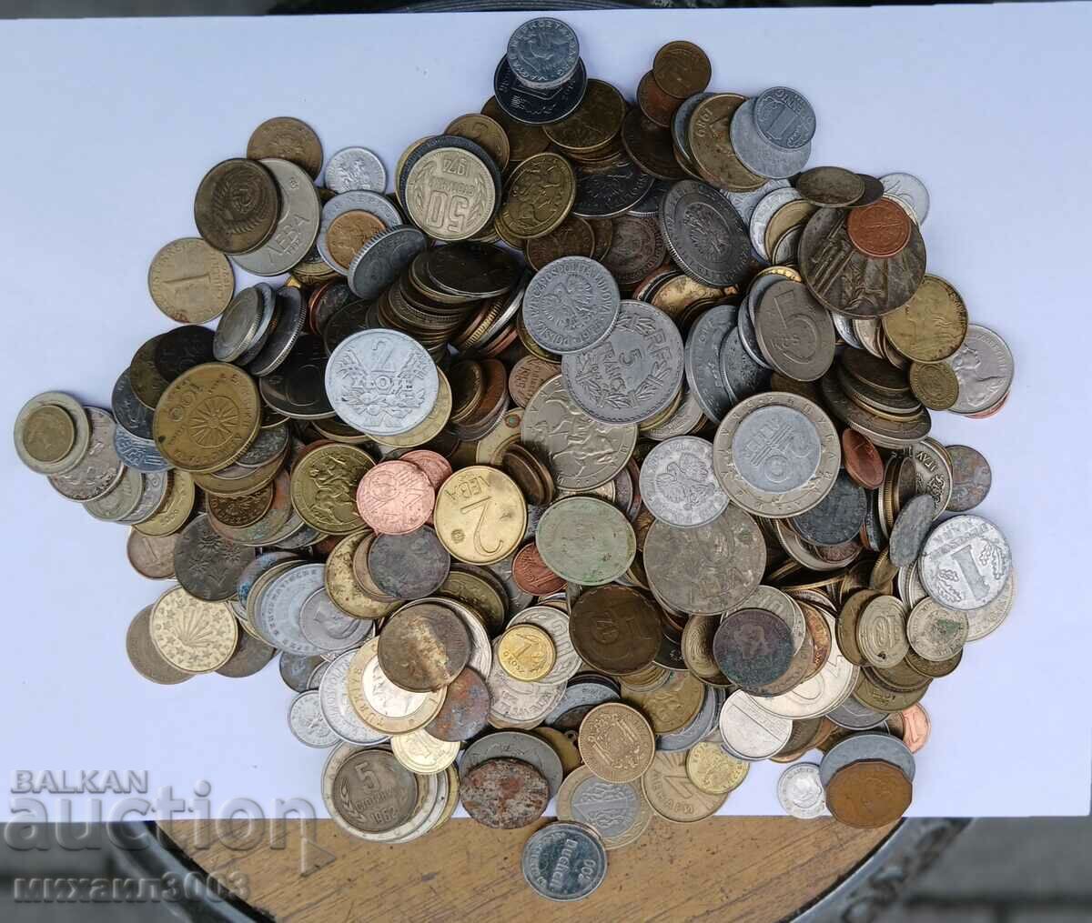 Auction LOT OF 2 KILOGRAM DIFFERENT COINS FROM DIFFERENT YEARS Auction LOT OF 2 KILOGRAM DIFFERENT COINS FROM DIFFERENT YEARS