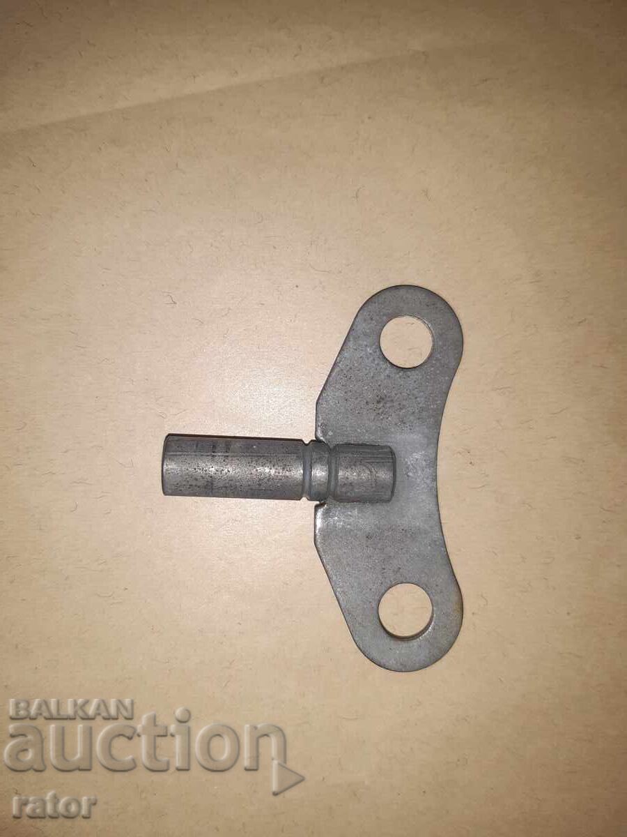 Wall WEEKLY clock MAYAK. Works, has a key - 5 Wall WEEKLY clock MAYAK. Works, has a key - 5