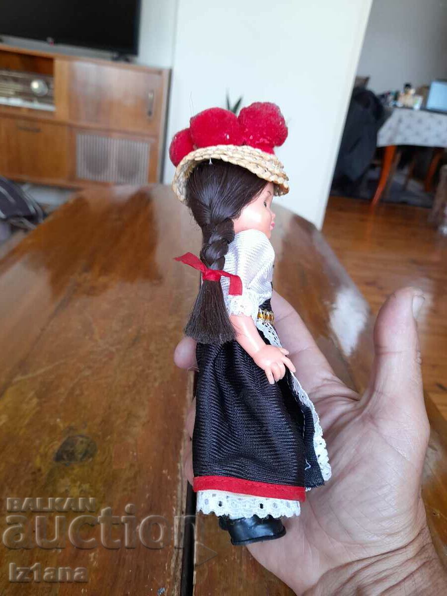 Auction Old doll Auction Old doll