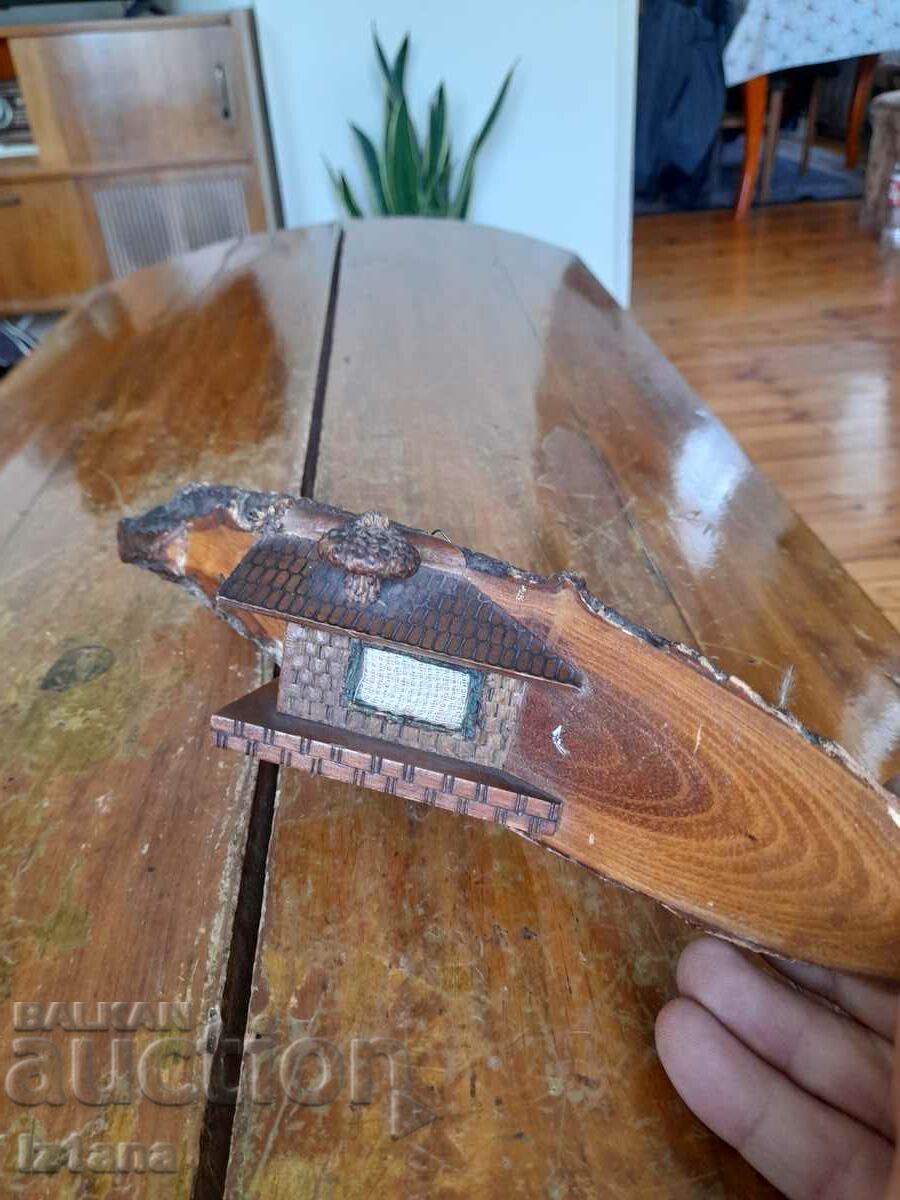 Delivery of Old wooden decoration, souvenir Delivery of Old wooden decoration, souvenir