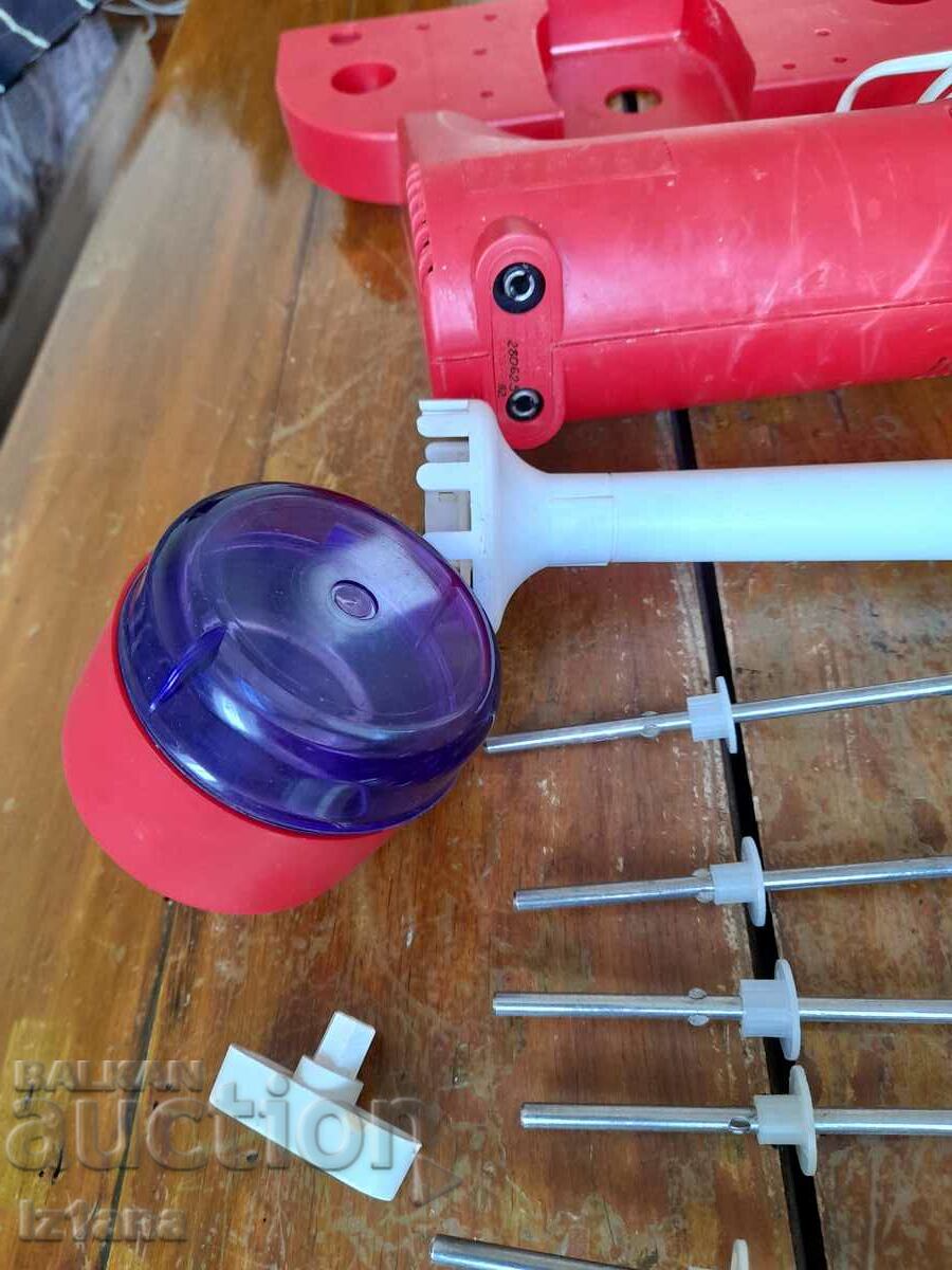 Παλιό μίξερ Whirlpool με τιμή 85.00 BGN | € 43.46 Παλιό μίξερ Whirlpool με τιμή 85.00 BGN | € 43.46