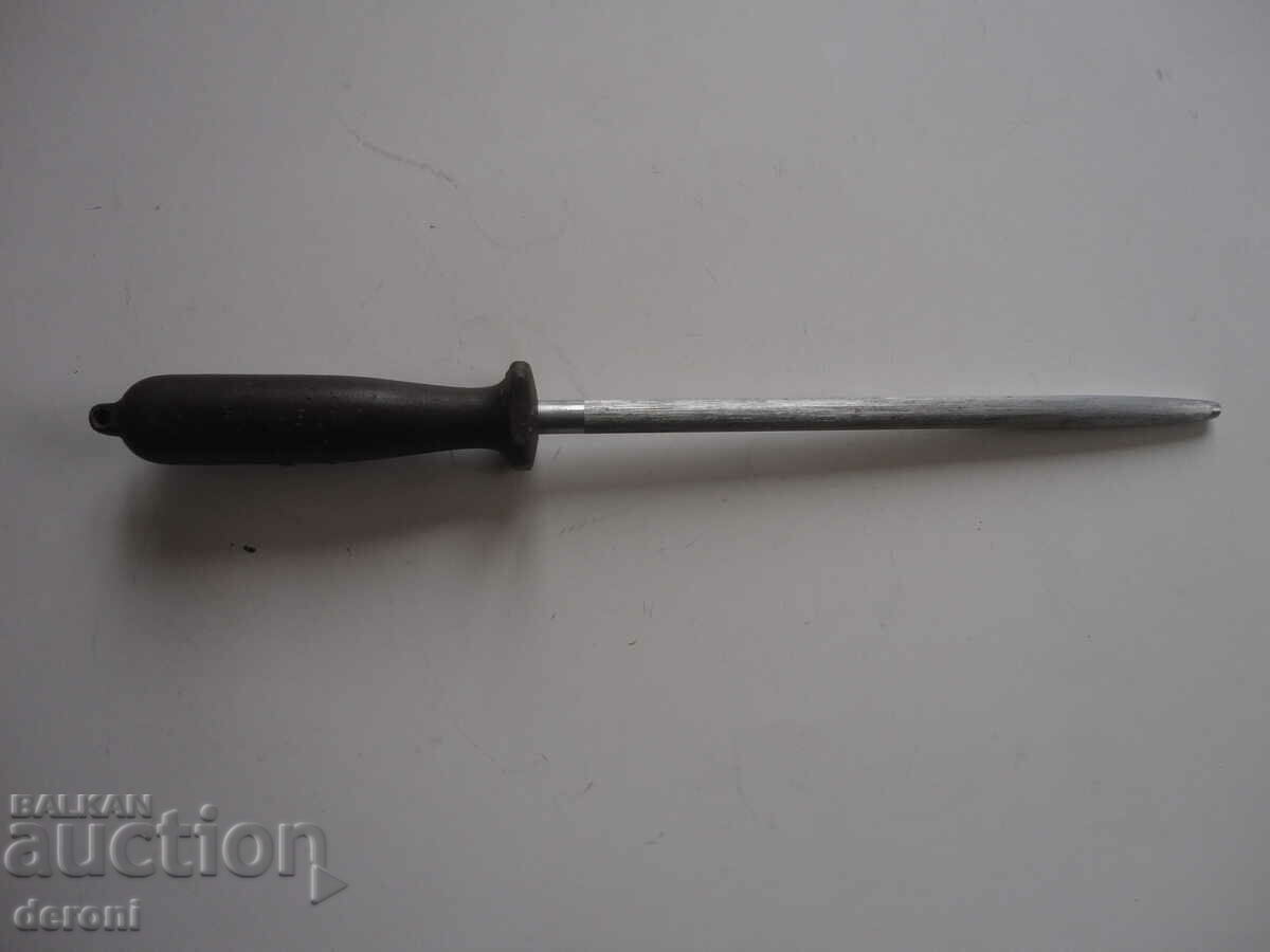 Delivery of German massat knife sharpener Delivery of German massat knife sharpener