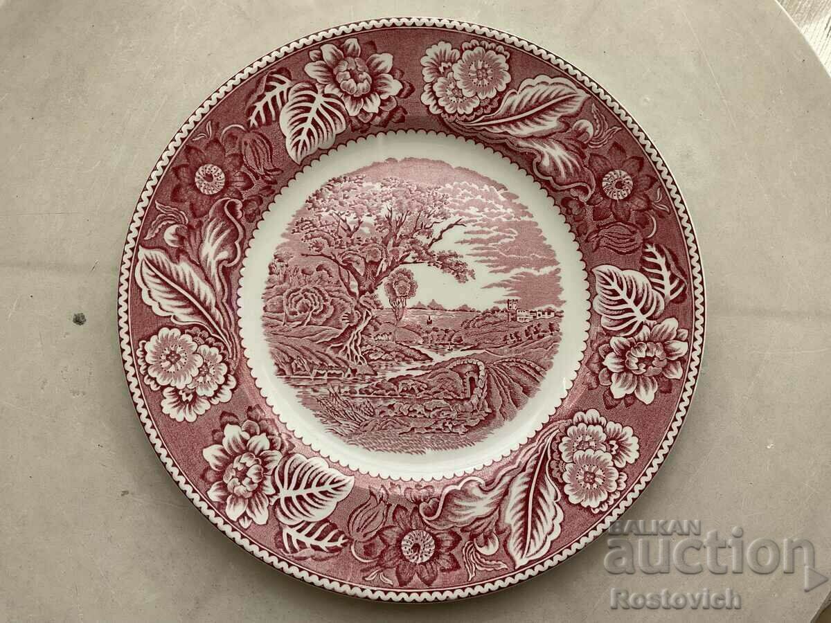 Plate "WoodLand" 200 years of manufacturing. England.