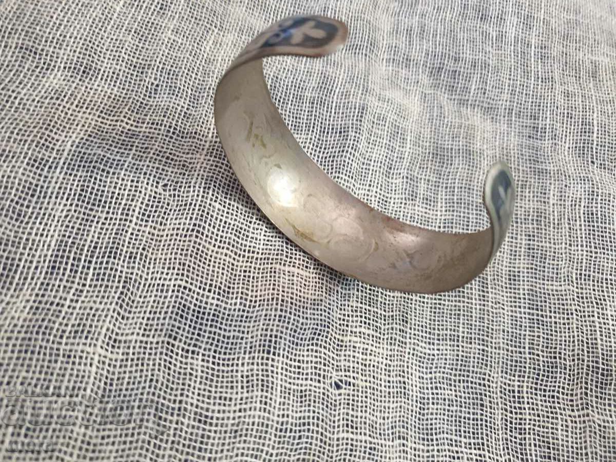 Auction  Antique metal niello bracelet