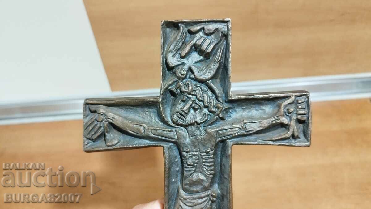 Delivery of Old bronze cross, plastic, author Egino Weinert
